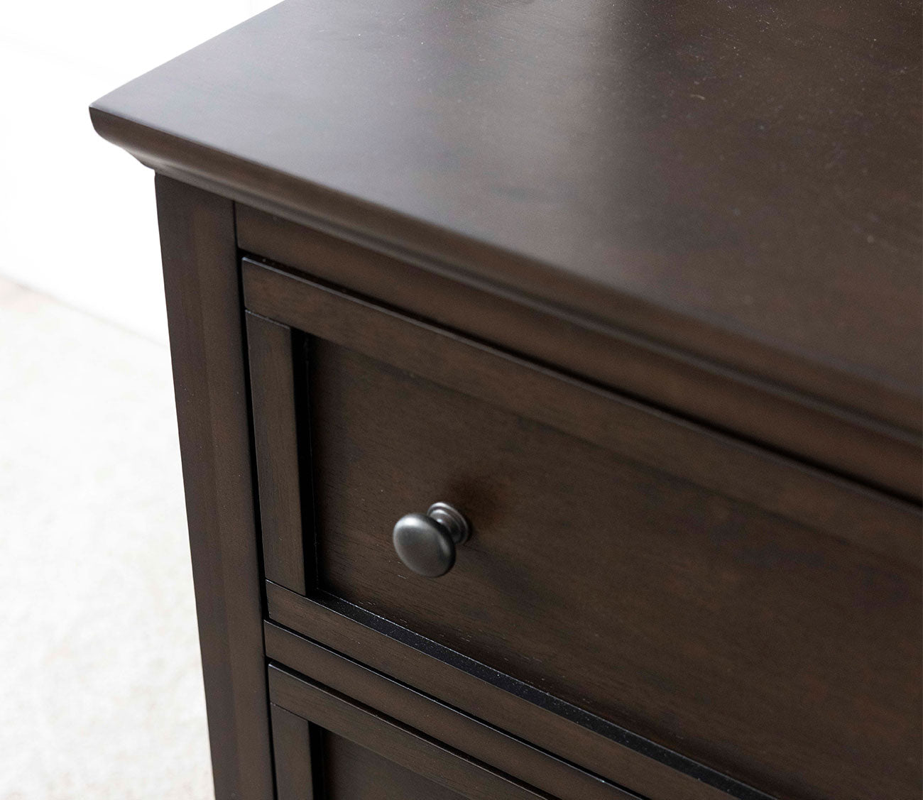 Delnoir 2-Drawer Nightstand