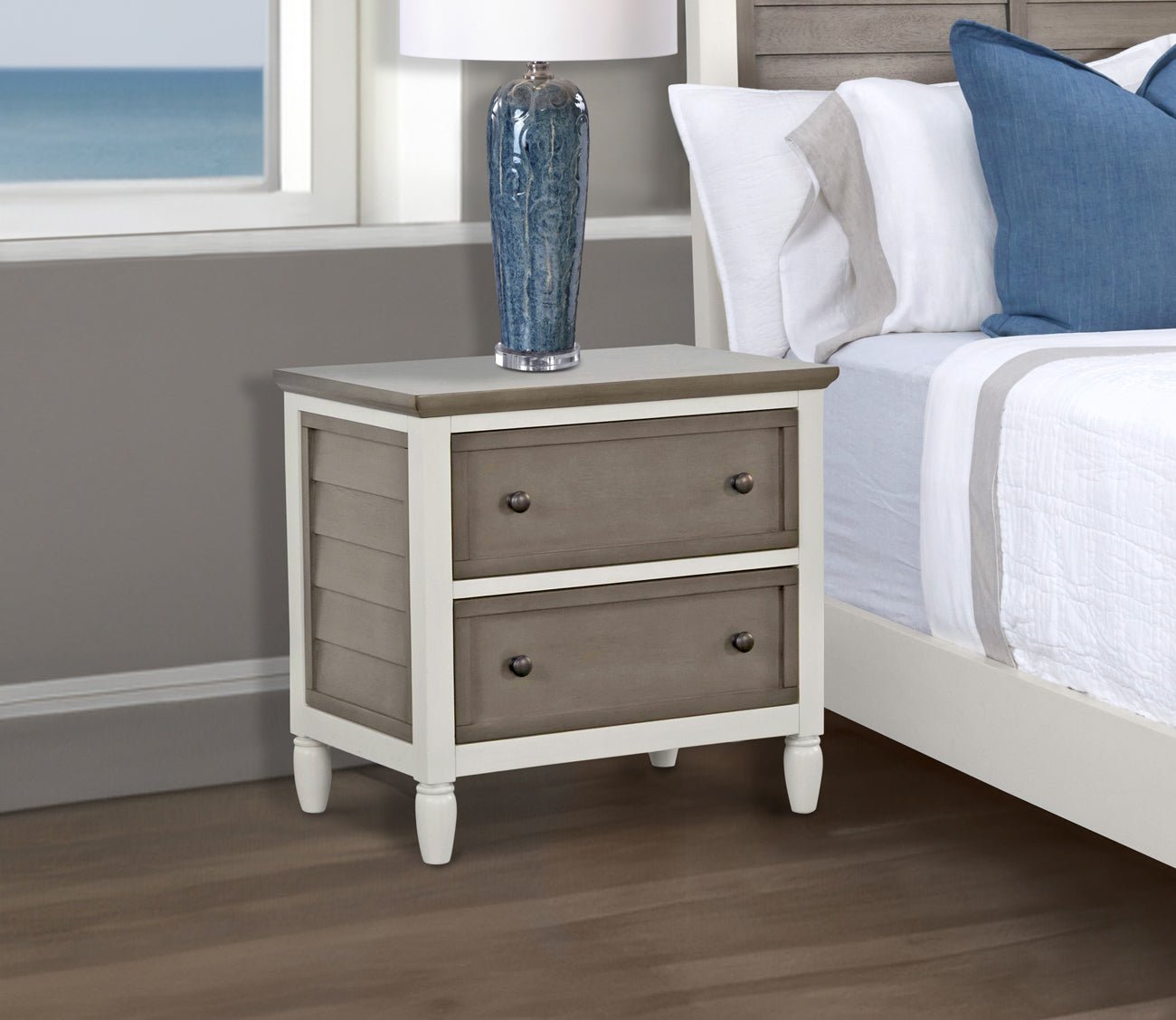 Delnoir 2-Drawer Nightstand