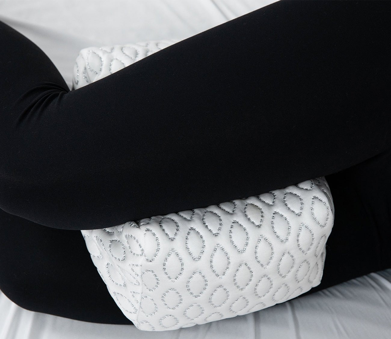 Bedgear Knee Support Pillow